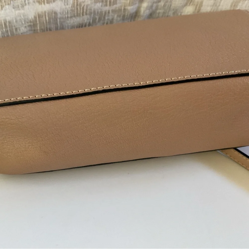 Chloe Mini Crossbody Bag - Picture 3 of 4